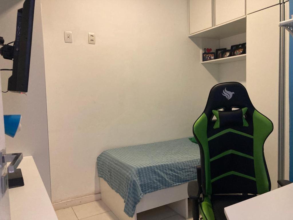 Em Copacabana Apartamento Mobiliado No Posto 6 Рио-де-Жанейро Экстерьер фото