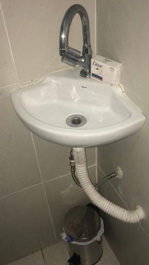 Em Copacabana Apartamento Mobiliado No Posto 6 Рио-де-Жанейро Экстерьер фото